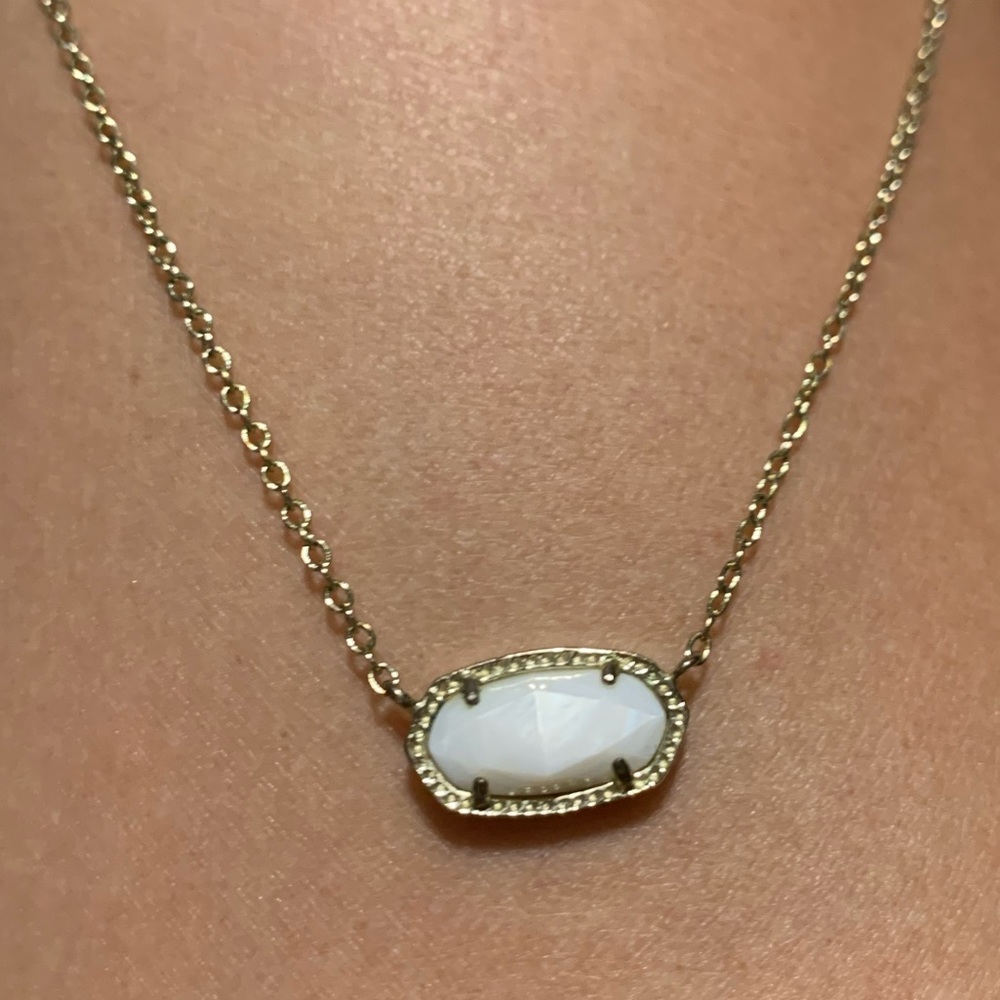 Kendra Scott Elisa pendant